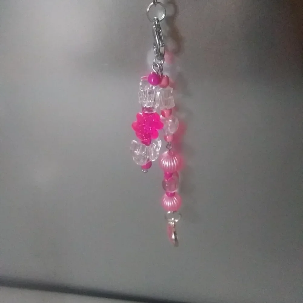 Pink Sparkle Butterfly & Star Beaded Phone Charm – Kawaii Glitter Accessory